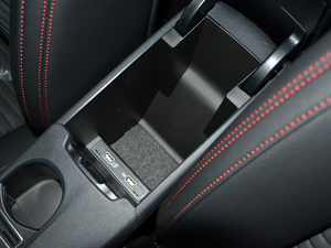 2018CLA 220 4MATIC g