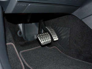 2018CLA 220 4MATIC g