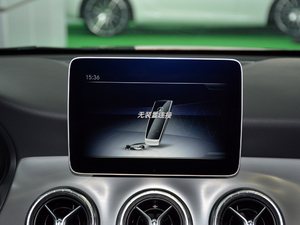 2018CLA 220 4MATIC п؅^(q)