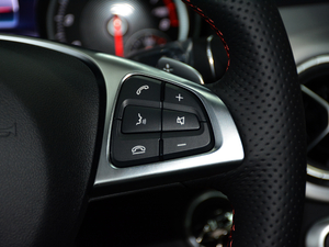 2018CLA 220 4MATIC п؅^