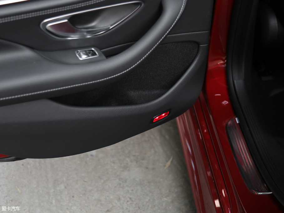 2018YCLS CLS 350 4MATIC