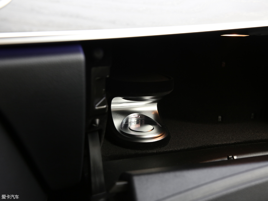 2018YCLS CLS 350 4MATIC