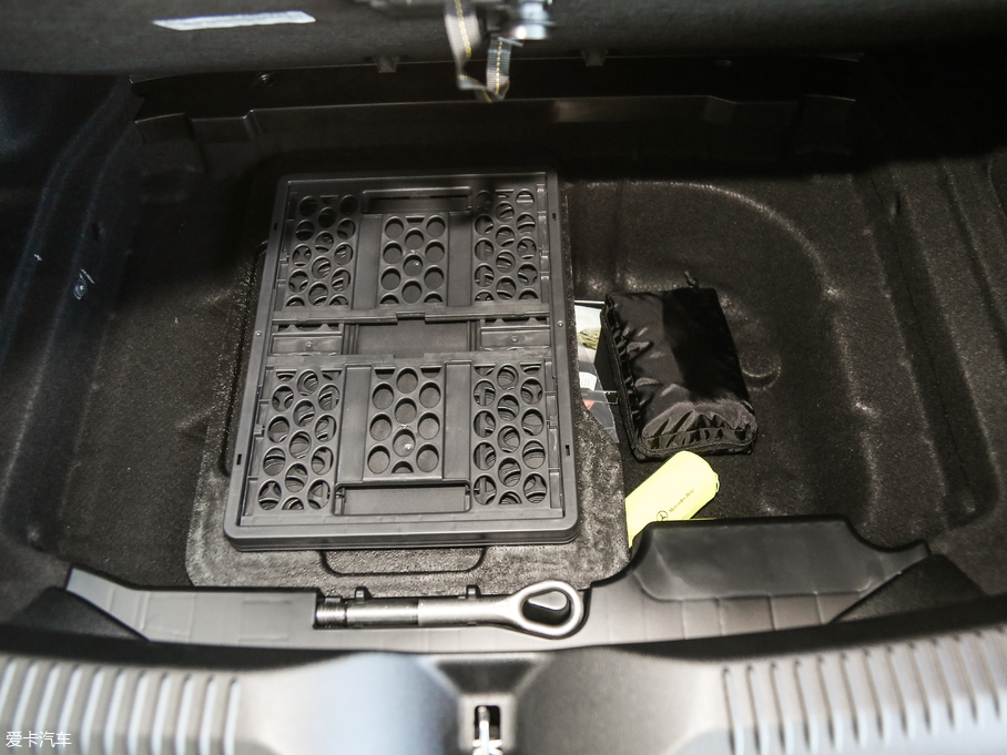 2018YCLS CLS 300 A