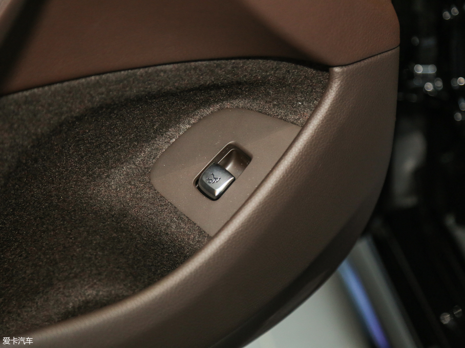 2018YCLS CLS 300 A