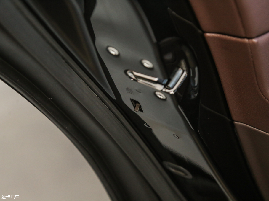 2018YCLS CLS 300 A