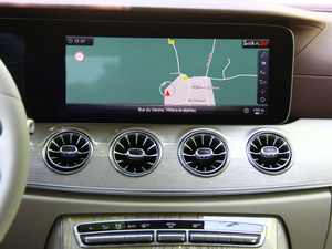 2018CLS 450 4MATIC п؅^(q)