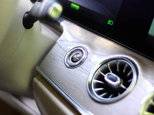 2018CLS 450 4MATIC п؅^(q)