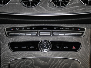 2018CLS 300 A {(dio){(dio)(ji)