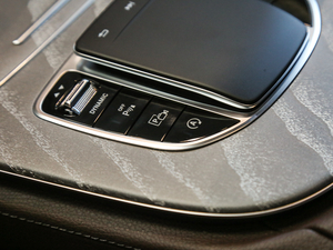 2018CLS 300 A п؅^(q)