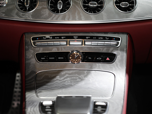 2018CLS 350 4MATIC п؅^