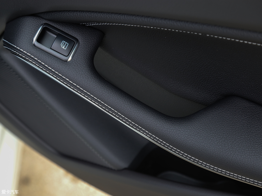 2018YA(M) A 200 r