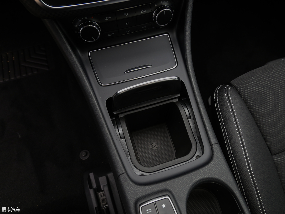 2018YA(M) A 200 r