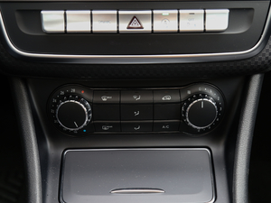 2018A 200 r {(dio){(dio)(ji)