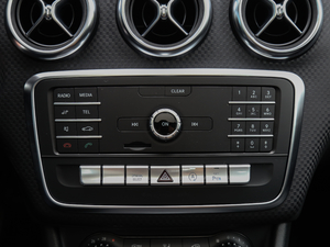 2018A 200 r {(dio)(ji)