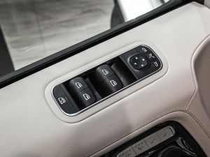 2019G 500 r㑿؄e {܇ƅ^	