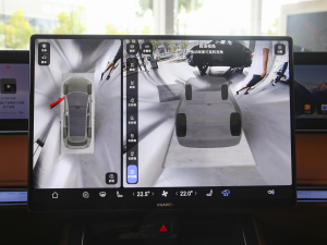 2025�� ���(q��)Ultra �п؅^(q��)