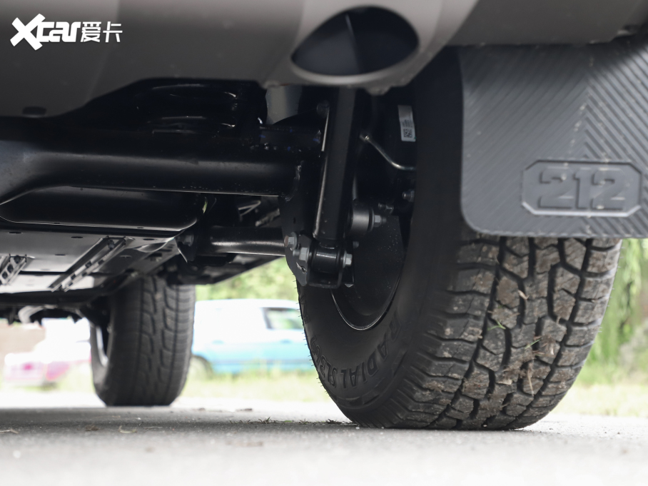 2024212 T01 2.0T C(j)е