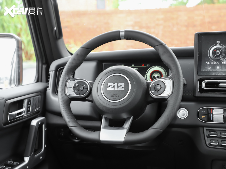 2024212 T01 2.0T Cе