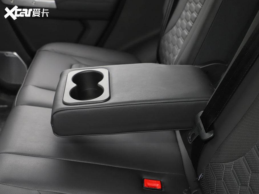 2024212 T01 2.0T Cе