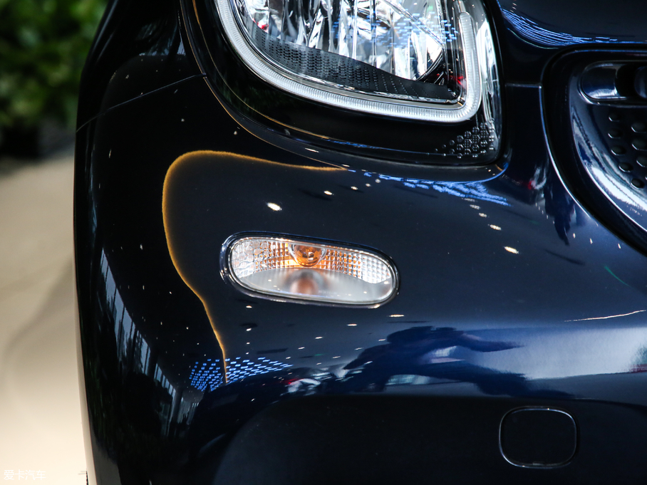 2019smart fortwo 0.9T 66ǧSL{؄e