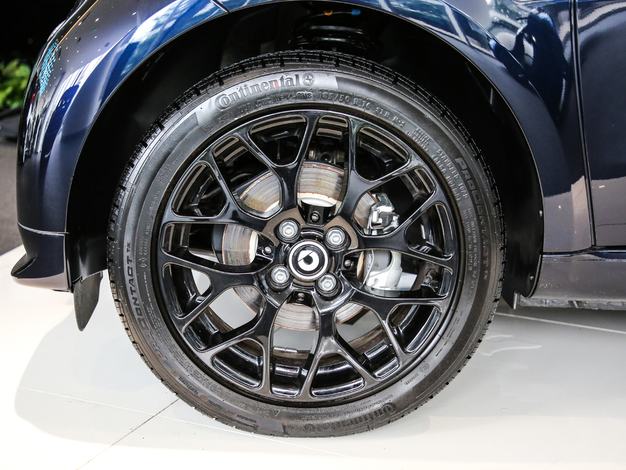 2019smart fortwo 0.9T 66ǧSL{؄e