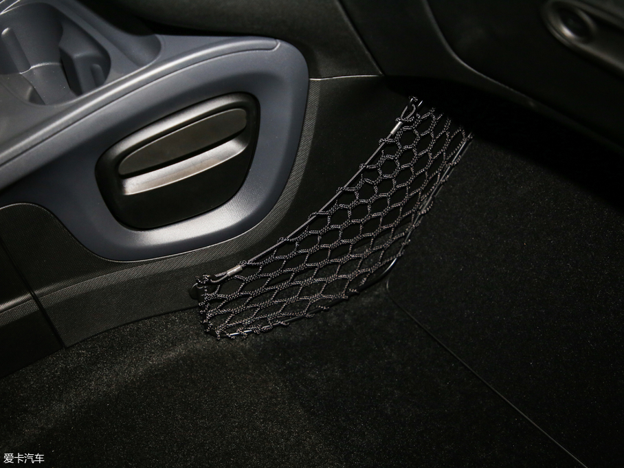 2019smart fortwo 0.9T 66ǧSL{؄e