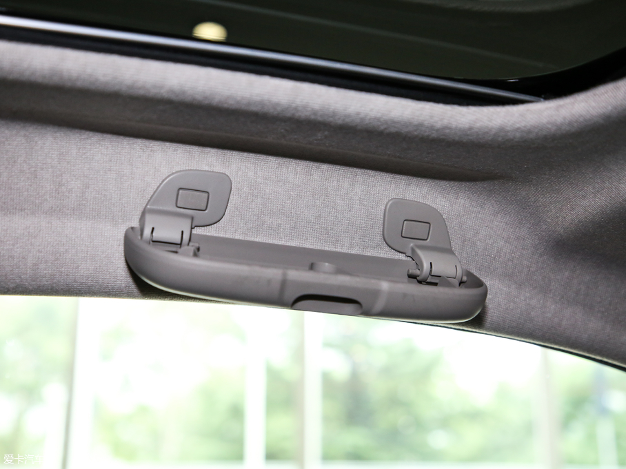 2019smart fortwo 0.9T 66ǧSL{؄e