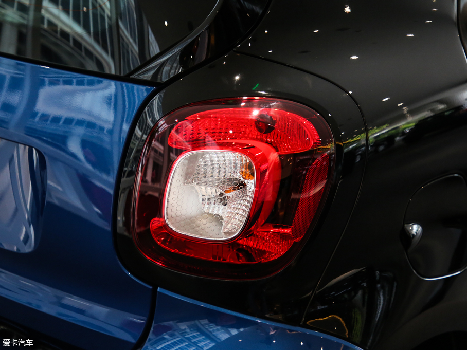 2019smart fortwo 0.9T 66ǧӲ프 VI