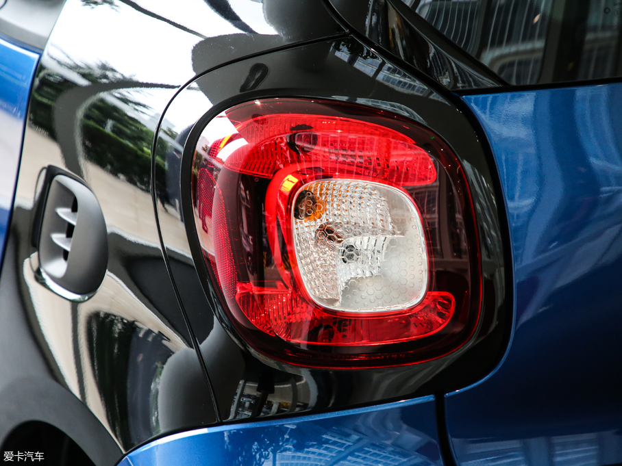 2019smart fortwo 0.9T 66ǧӲ프 VI