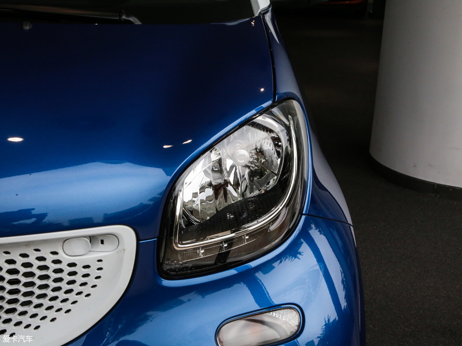 2019smart fortwo 0.9T 66ǧӲL(fng) VI