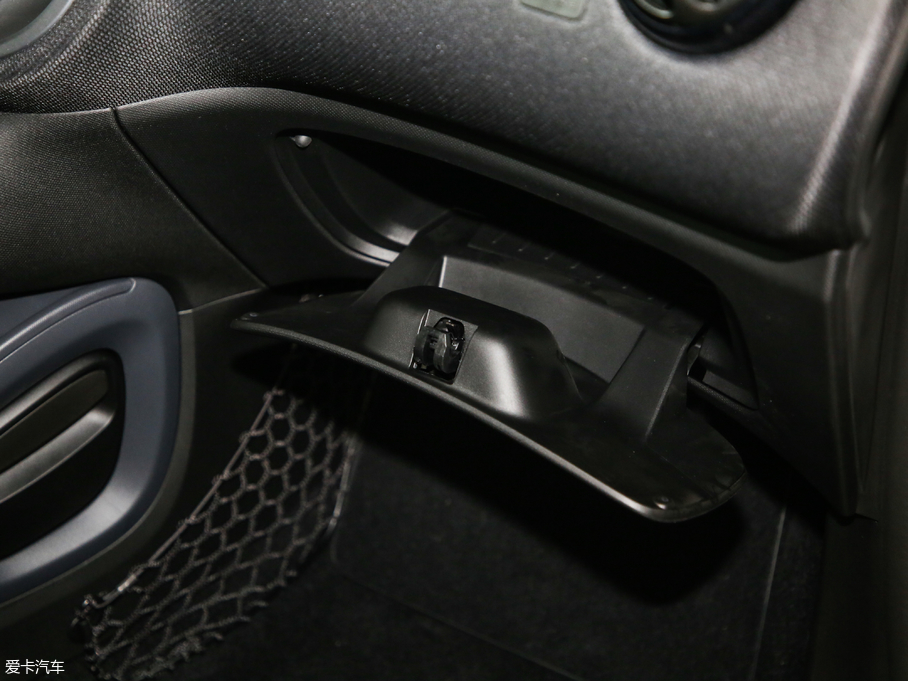 2019smart fortwo 0.9T 66ǧӲL(fng) VI