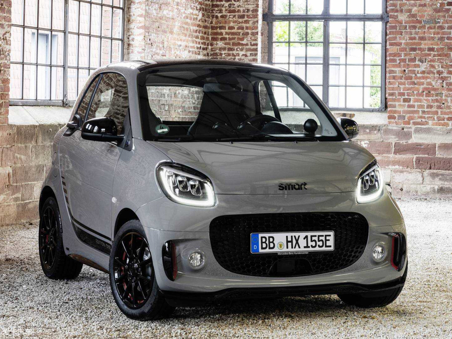 2019smart fortwo 늄܇ EQ 