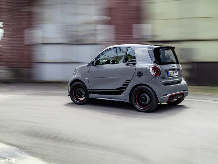 2019smart fortwo 늄܇ EQ 