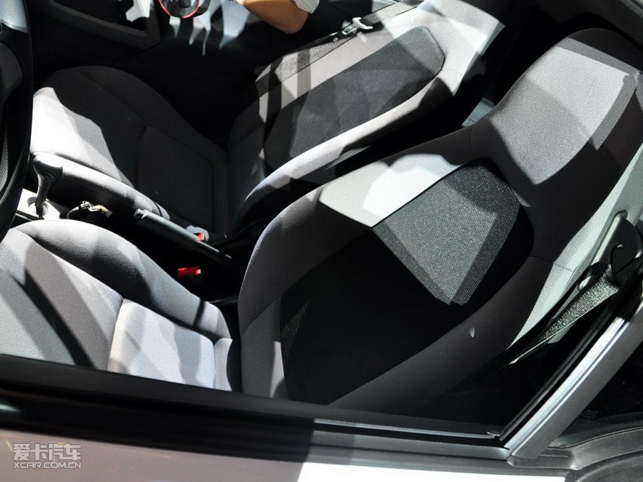 2010��smart fortwo Ӳ� pure��