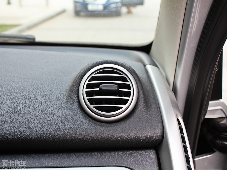 2011smart fortwo 1.0T ؄e