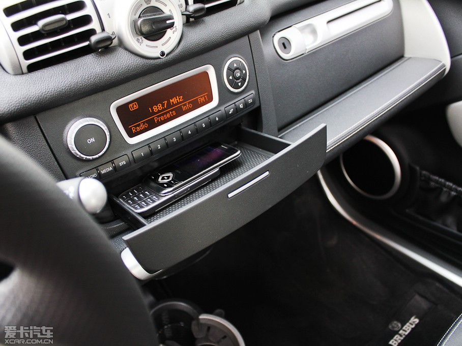 2011smart fortwo 1.0T ؄e