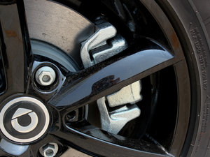 2011款1.0L MHD 硬顶燃橙版 细节外观