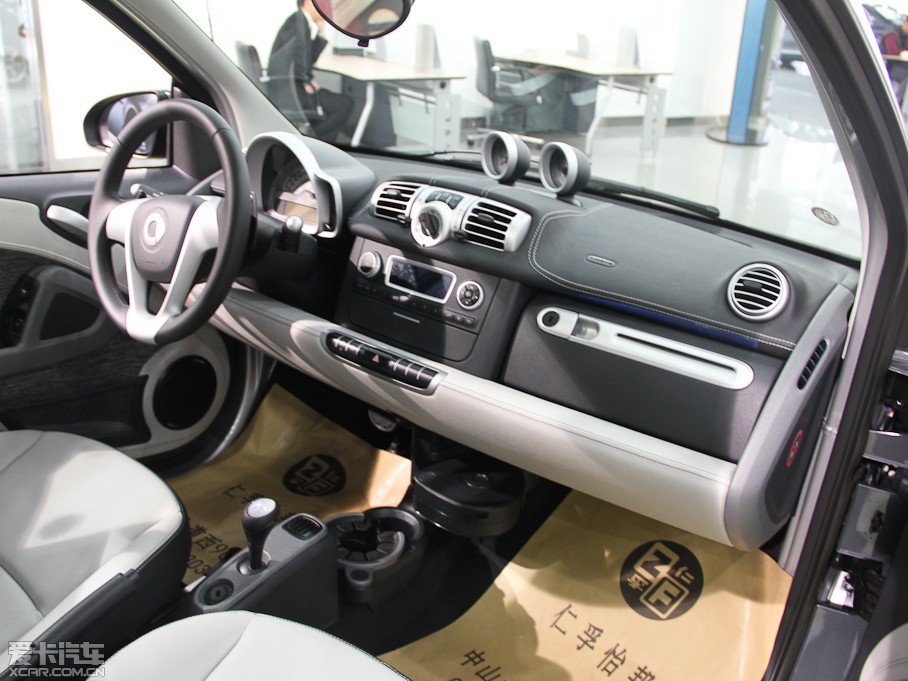 2012smart fortwo 1.0T ؄e