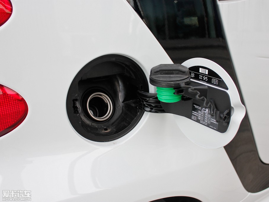 2012smart fortwo 1.0L MHD Ӳ피