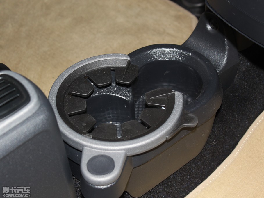 2012smart fortwo 1.0T Ӳ피