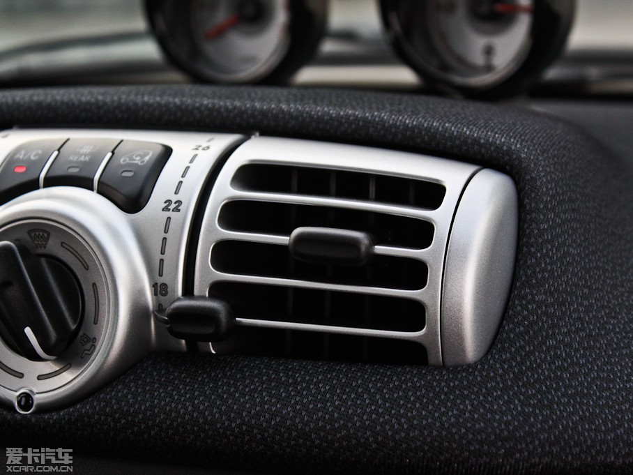 2012smart fortwo 1.0T Ӳ피