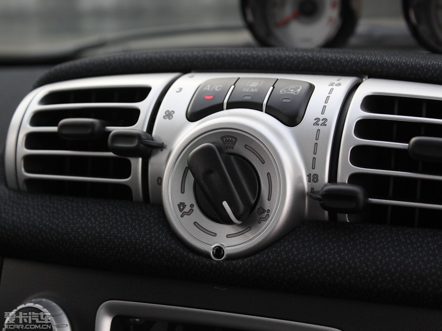 2012smart fortwo 1.0T Ӳ피