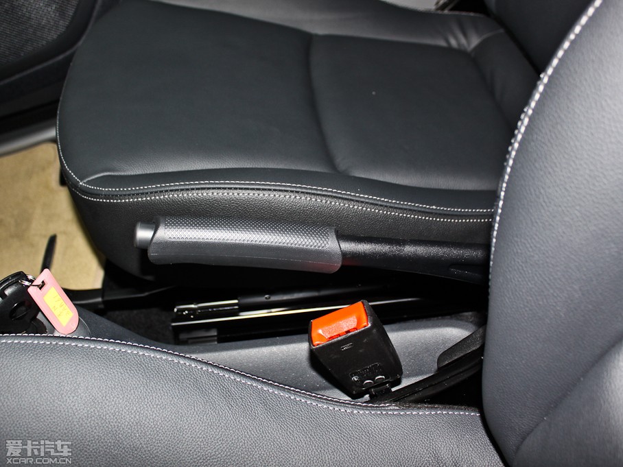 2012smart fortwo 1.0T Ӳ피