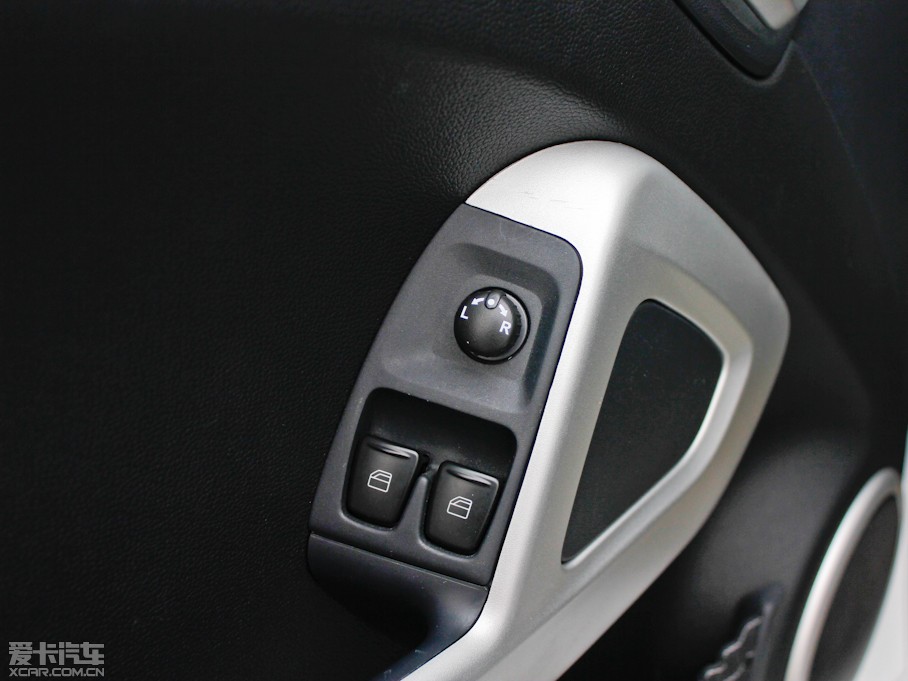 2012smart fortwo 1.0T BRABUS Xclusive