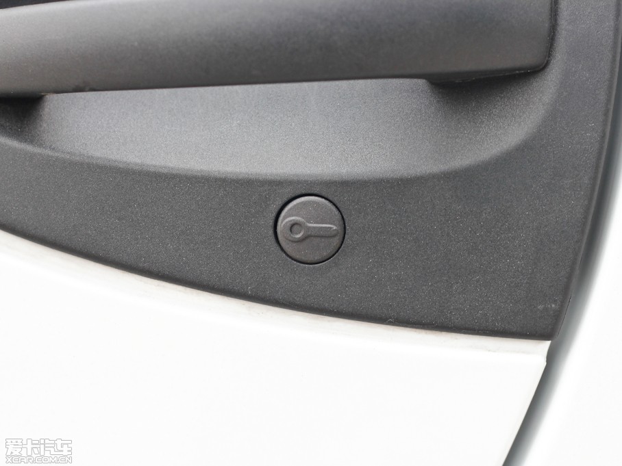 2012smart fortwo 1.0T BRABUS Xclusive