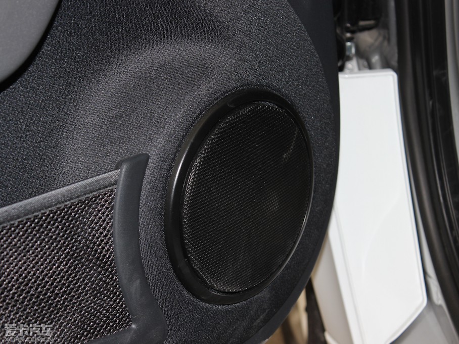 2012smart fortwo 1.0L MHD 