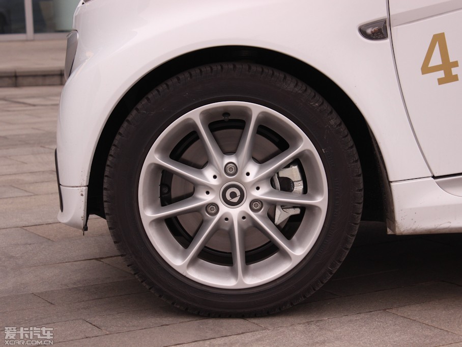 2012smart fortwo 1.0L MHD 