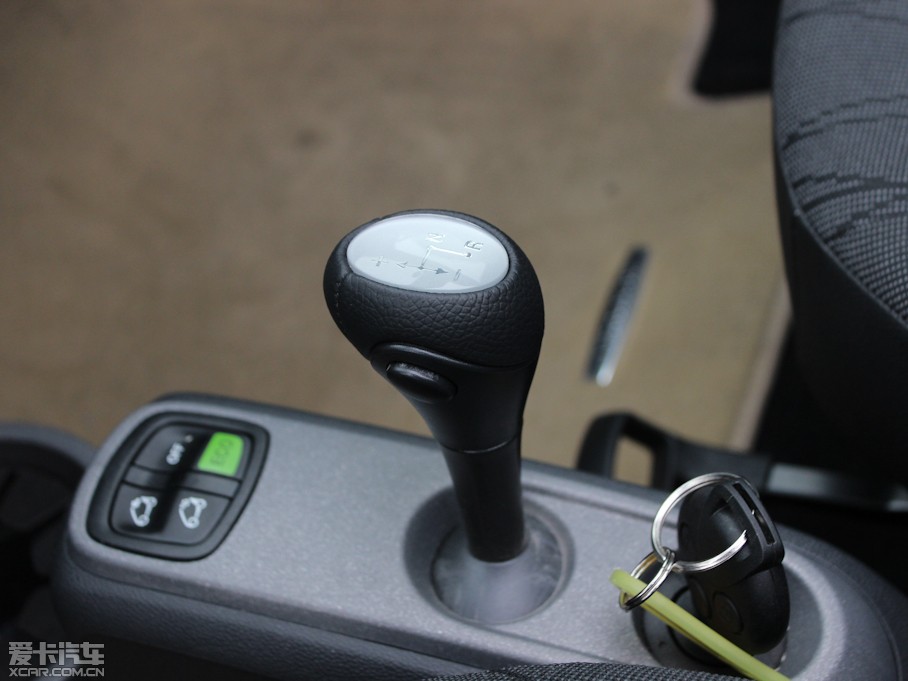 2012smart fortwo 1.0L MHD 