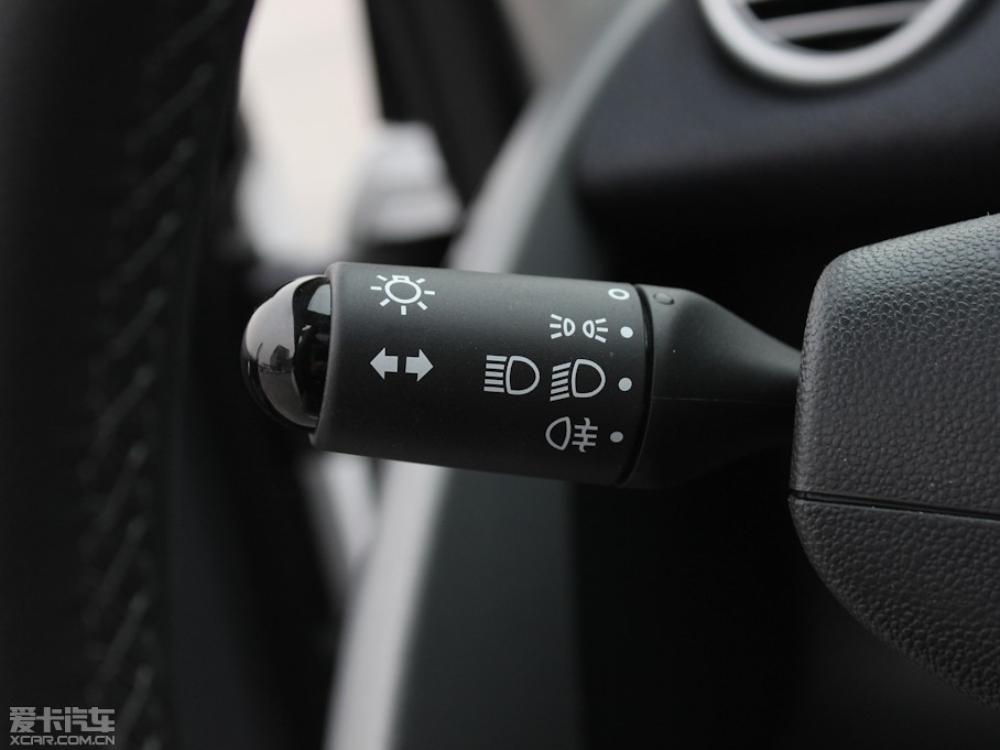 2012smart fortwo 1.0L MHD 