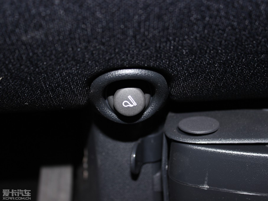 2012smart fortwo 1.0L MHD 